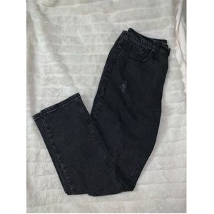 WILD FABLE - black distressed mom jeans size 6